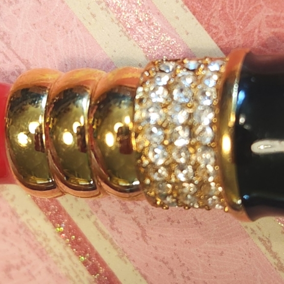 Vtg KENNETH J LANE Glossy RED "KJL" Lipstick Pin Gold Enamel Rhinestones Brooch - Picture 9 of 12